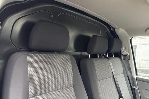 RA70BWD Volkswagen Transporter 2.0 TDI 150 Highline Van Thumbnail #20