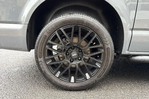 RA70BWD Volkswagen Transporter 2.0 TDI 150 Highline Van Thumbnail #21