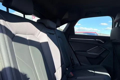 PX75KKC Audi Q3 35 TDI Black Edition 5dr S Tronic [20" Alloy] Thumbnail #14