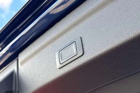 PX75KKC Audi Q3 35 TDI Black Edition 5dr S Tronic [20" Alloy] Thumbnail #37