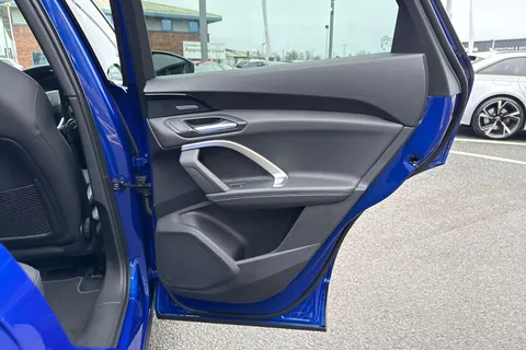 SM75ACX Audi Q5 2.0 TDI Quattro S Line 5dr S Tronic Thumbnail #43