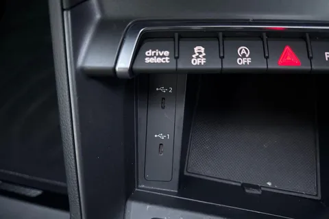 PX72XRR Audi Q3 35 TFSI S Line 5dr S Tronic Thumbnail #55