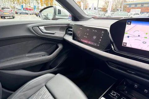 KY74FLE Audi S5 Avant Launch Edition TFSI  367 PS S tronic Thumbnail #12