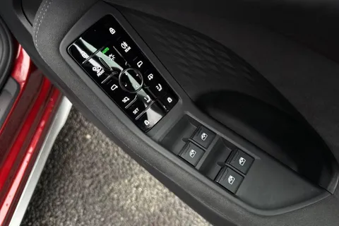 KY74FLE Audi S5 Avant Launch Edition TFSI  367 PS S tronic Thumbnail #42