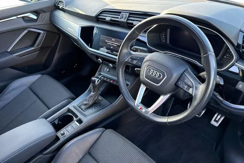 KE71SVT Audi Q3 35 TFSI S Line 5dr S Tronic Thumbnail #8