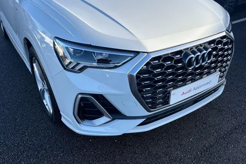 KE71SVT Audi Q3 35 TFSI S Line 5dr S Tronic Thumbnail #17