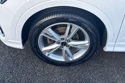 KE71SVT Audi Q3 35 TFSI S Line 5dr S Tronic Thumbnail #22