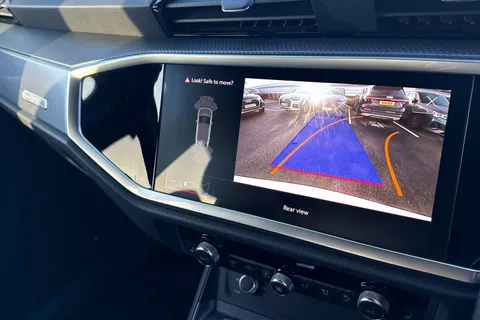 KE71SVT Audi Q3 35 TFSI S Line 5dr S Tronic Thumbnail #32