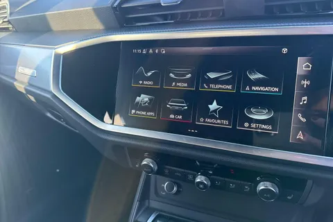 KE71SVT Audi Q3 35 TFSI S Line 5dr S Tronic Thumbnail #34