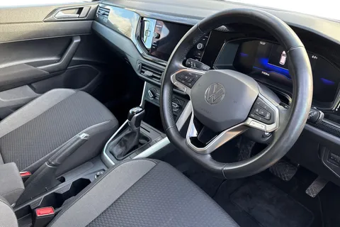 GF74XFA Volkswagen Polo 1.0 TSI Match 5dr DSG Thumbnail #8