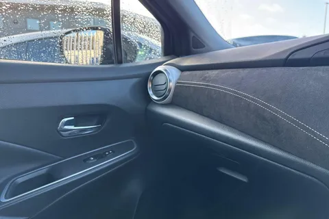 FY72RPX Nissan Micra 1.0 IG-T N-Sport Euro 6 (s/s) 5dr Thumbnail #9