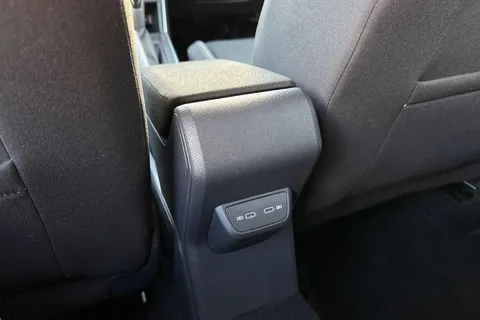 GF74XFA Volkswagen Polo 1.0 TSI Match 5dr DSG Thumbnail #25