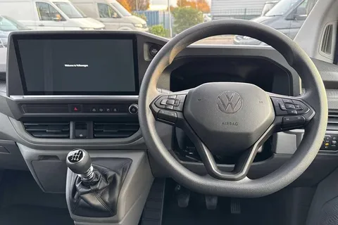 DF75FWY Volkswagen Transporter 2.0 TDI 110 Commerce Van Thumbnail #12