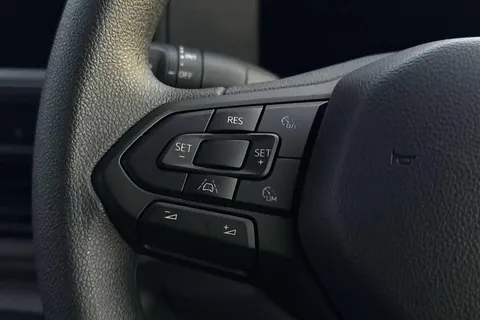 DF75FWY Volkswagen Transporter 2.0 TDI 110 Commerce Van Thumbnail #38