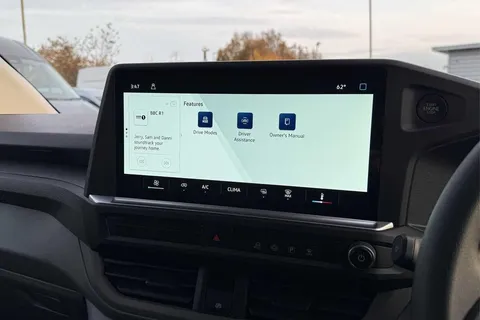 DF75FWY Volkswagen Transporter 2.0 TDI 110 Commerce Van Thumbnail #49