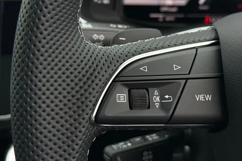  Audi SQ7 4.0 TFSI V8 Black Edition Tiptronic quattro Euro 6 (s/s) 5dr Thumbnail #39