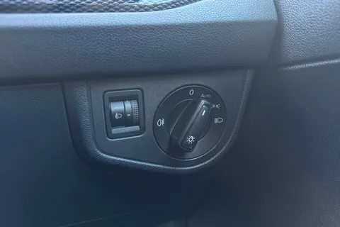 GF74XFA Volkswagen Polo 1.0 TSI Match DSG Euro 6 (s/s) 5dr Thumbnail #29