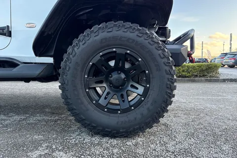 G21KJP Jeep Wrangler 2.8 CRD Overland Auto 4WD Euro 6 4dr Thumbnail #10