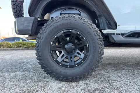 G21KJP Jeep Wrangler 2.8 CRD Overland Auto 4WD Euro 6 4dr Thumbnail #11