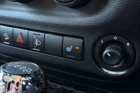 G21KJP Jeep Wrangler 2.8 CRD Overland Auto 4WD Euro 6 4dr Thumbnail #30