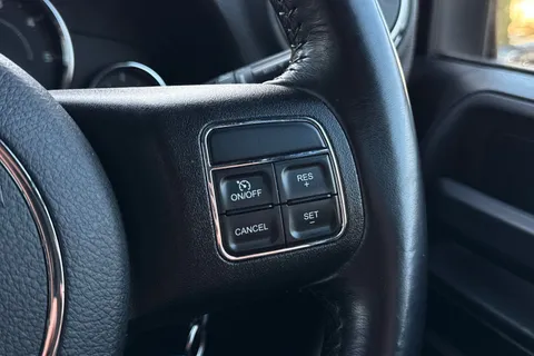 G21KJP Jeep Wrangler 2.8 CRD Overland Auto 4WD Euro 6 4dr Thumbnail #33