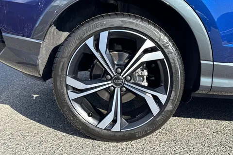 PX75KKC Audi Q3 Black Edition 35 TDI  150 PS S tronic Thumbnail #13