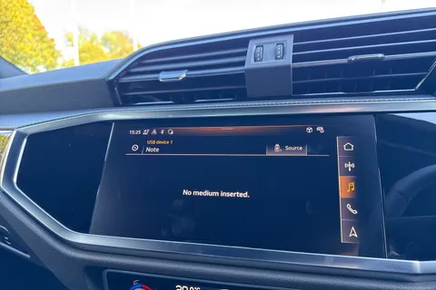 PX75KKC Audi Q3 Black Edition 35 TDI  150 PS S tronic Thumbnail #53