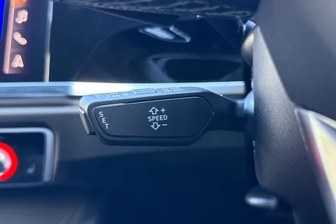 PX75KKC Audi Q3 Black Edition 35 TDI  150 PS S tronic Thumbnail #61