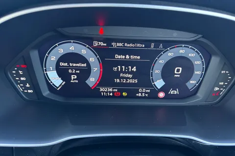 KE71SVT Audi Q3 S line 35 TFSI  150 PS S tronic Thumbnail #29