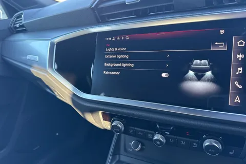 KE71SVT Audi Q3 S line 35 TFSI  150 PS S tronic Thumbnail #44