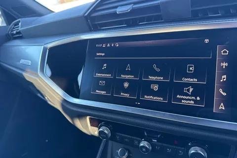 KE71SVT Audi Q3 S line 35 TFSI  150 PS S tronic Thumbnail #52