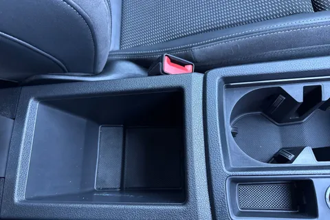 KE71SVT Audi Q3 S line 35 TFSI  150 PS S tronic Thumbnail #57