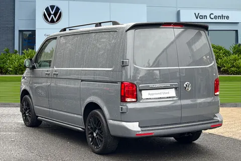 RA70BWD Volkswagen Transporter T32 Panel van Highline SWB 150 PS 2.0 TDI 6sp Manual Thumbnail #2