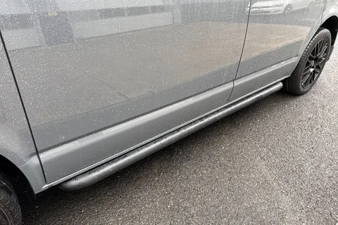 RA70BWD Volkswagen Transporter T32 Panel van Highline SWB 150 PS 2.0 TDI 6sp Manual Thumbnail #34