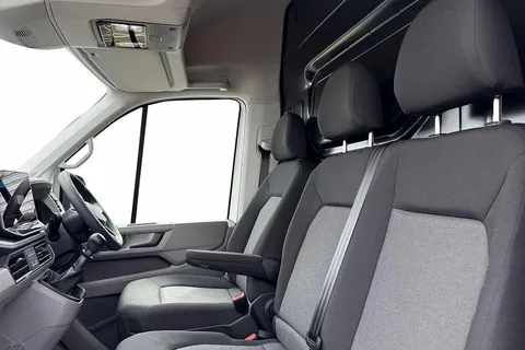 BL75UWS Volkswagen Crafter Cr35 Commerce + T 2.0TDI 140PS EU6 CR35 LWB Commerce Plus FWD 2025 Model-Delivery Mileage Onl Thumbnail #10