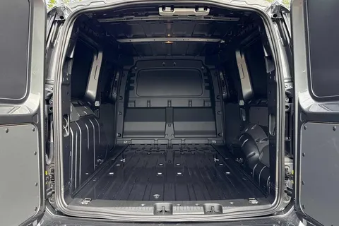 BL75UPJ Volkswagen Caddy Maxi 2.0TDI 122PS C20 Cargo Commerce Pro-Tech Pack Pro DSG Auto Thumbnail #9