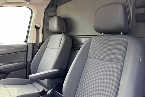 BL75UPJ Volkswagen Caddy Maxi 2.0TDI 122PS C20 Cargo Commerce Pro-Tech Pack Pro DSG Auto Thumbnail #10