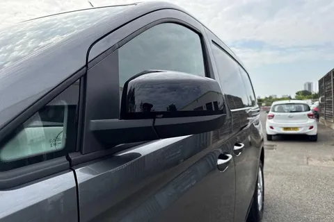 BL75UPJ Volkswagen Caddy Maxi 2.0TDI 122PS C20 Cargo Commerce Pro-Tech Pack Pro DSG Auto Thumbnail #33