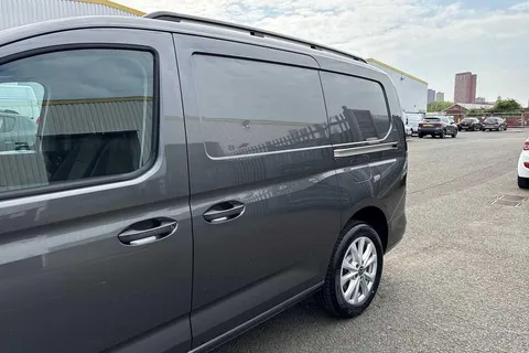 BL75UPJ Volkswagen Caddy Maxi 2.0TDI 122PS C20 Cargo Commerce Pro-Tech Pack Pro DSG Auto Thumbnail #34