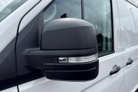 BL75UWS Volkswagen Crafter Cr35 Commerce + T 2.0TDI 140PS EU6 CR35 LWB Commerce Plus FWD 2025 Model-Delivery Mileage Onl Thumbnail #38