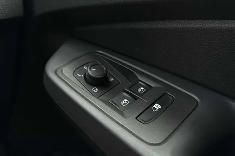 BL75UPJ Volkswagen Caddy Maxi 2.0TDI 122PS C20 Cargo Commerce Pro-Tech Pack Pro DSG Auto Thumbnail #57