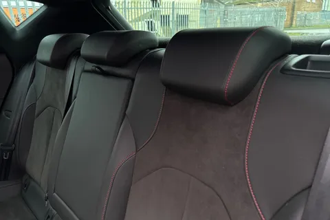YL69SOH SEAT Leon 1.5 TSI EVO FR Black Edition Euro 6 (s/s) 5dr Thumbnail #19