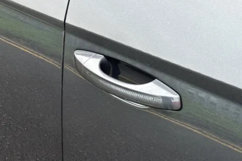 YL69SOH SEAT Leon 1.5 TSI EVO FR Black Edition Euro 6 (s/s) 5dr Thumbnail #30