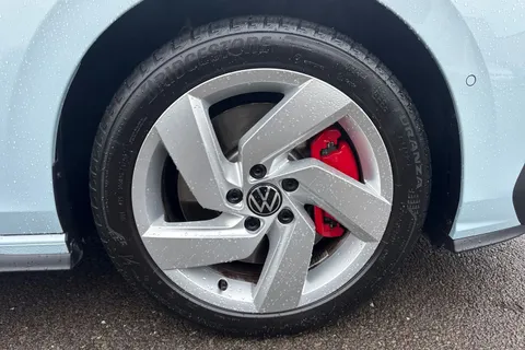 KW25ZXM Volkswagen Golf 1.5 TSI 272 GTE eHybrid 5dr DSG ⭐Head up, panoramic sunroof⭐ Thumbnail #10