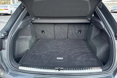 PX72XRR Audi Q3 S line 35 TFSI  150 PS S tronic Thumbnail #8