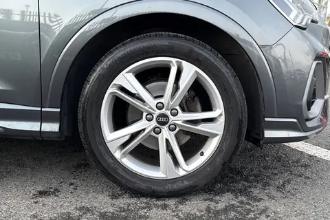 PX72XRR Audi Q3 S line 35 TFSI  150 PS S tronic Thumbnail #12