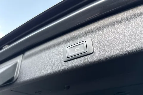 PX72XRR Audi Q3 S line 35 TFSI  150 PS S tronic Thumbnail #37