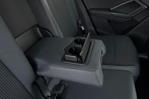 PX72XRR Audi Q3 S line 35 TFSI  150 PS S tronic Thumbnail #41