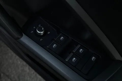 PX72XRR Audi Q3 S line 35 TFSI  150 PS S tronic Thumbnail #48