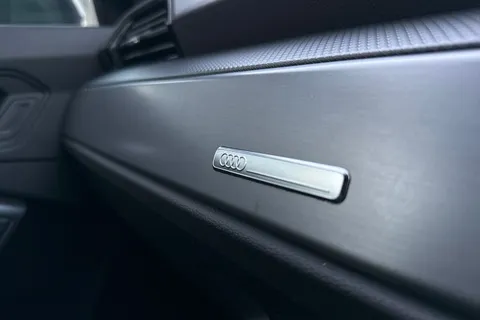 PX72XRR Audi Q3 S line 35 TFSI  150 PS S tronic Thumbnail #62